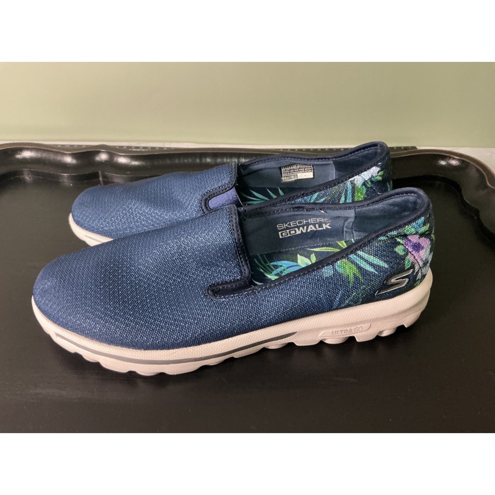 Skechers GoWalk Womens Navy Blue Tropical Floral Slip On Walking Shoes Sneakers